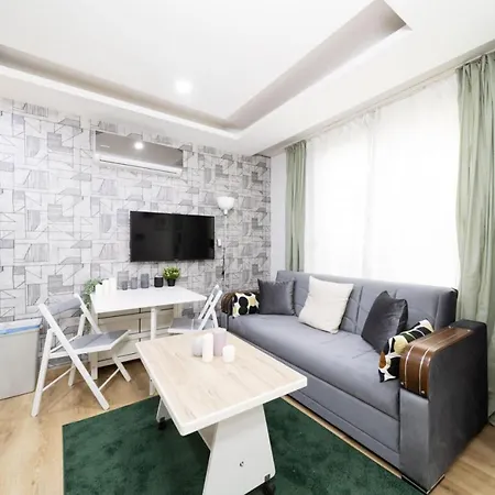 Apartament Modern And Cozy With Central Location And Balcony In Muratpasa, Antalya